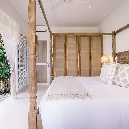 Villa Santai At Sandy Bay Nusa Lembongan  Exterior photo