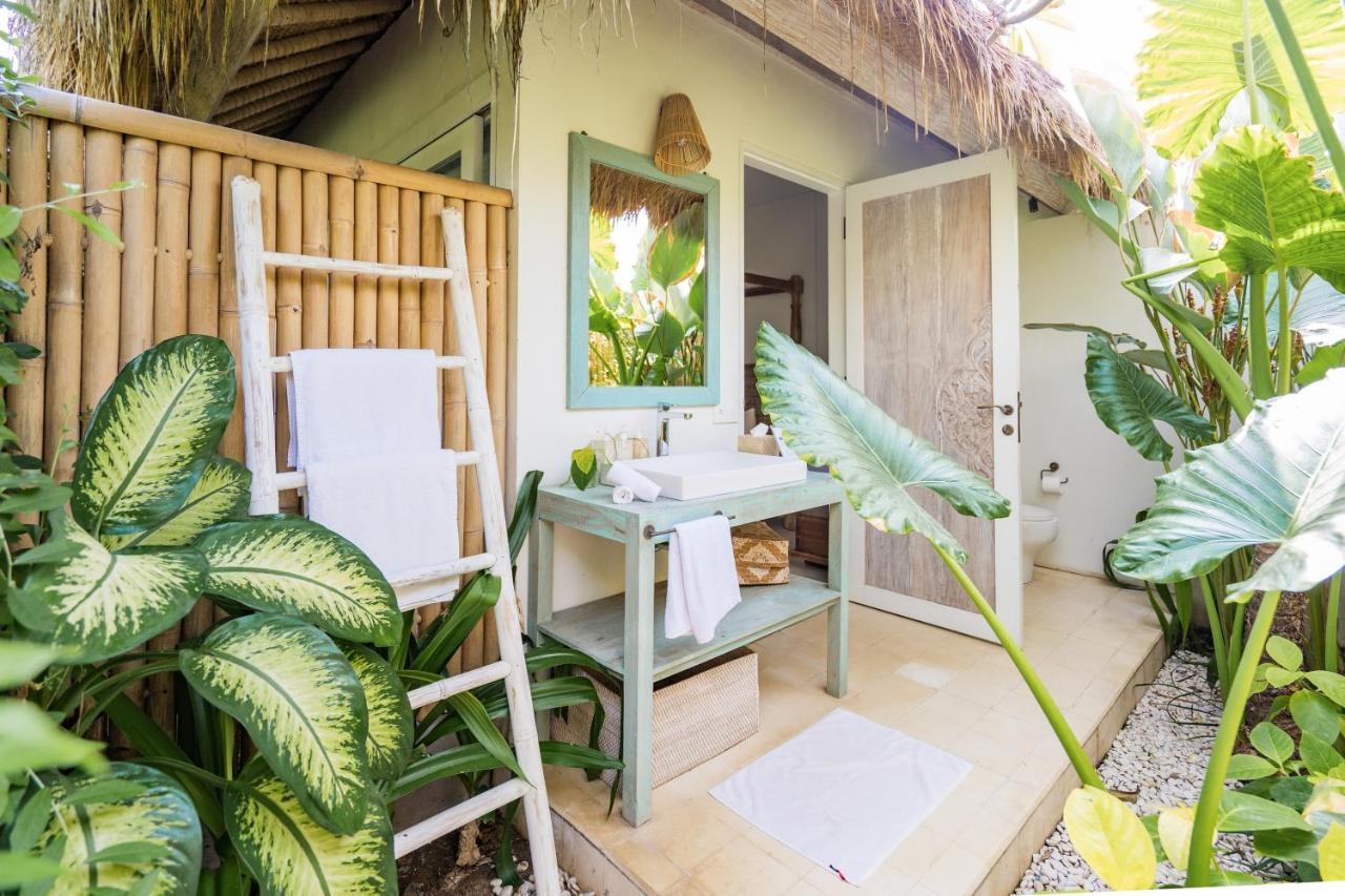 Villa Santai At Sandy Bay Nusa Lembongan  Exterior photo