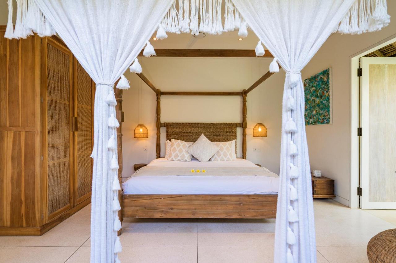 Villa Santai At Sandy Bay Nusa Lembongan  Exterior photo